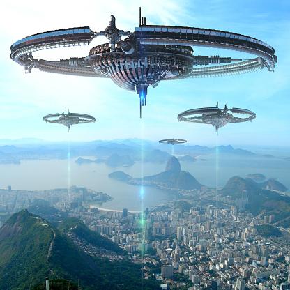 Cenário hipotético de invasão de uma civilização alienígena tecnologicamente superior.