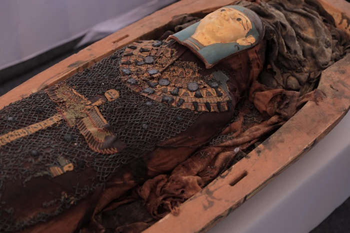 Múmia de Tad Ist. (Fonte: Ministério do Turismo e Antiguidades do Egito/Divulgação)