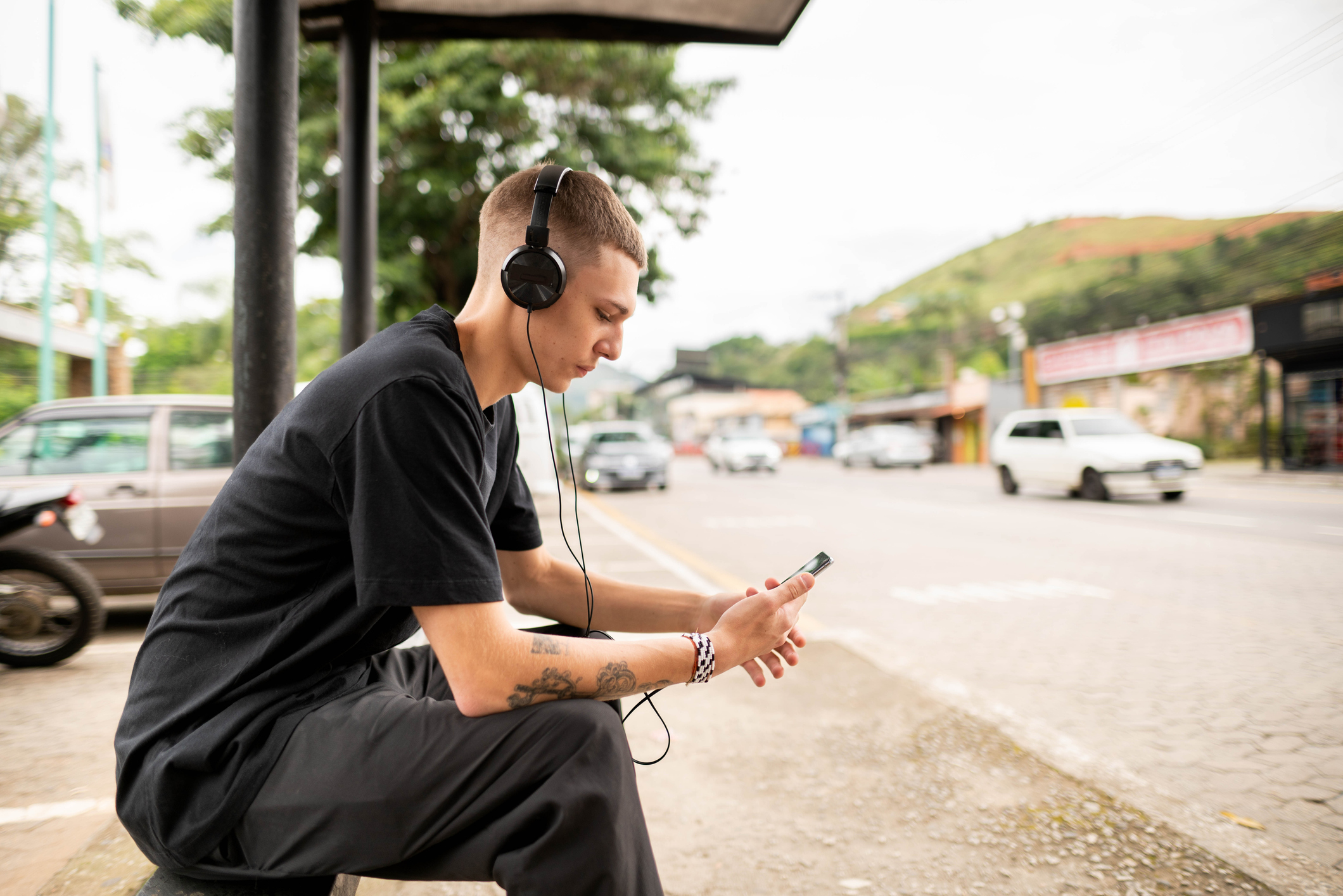 YouTube Music testa recurso para criar rádios personalizadas com IA