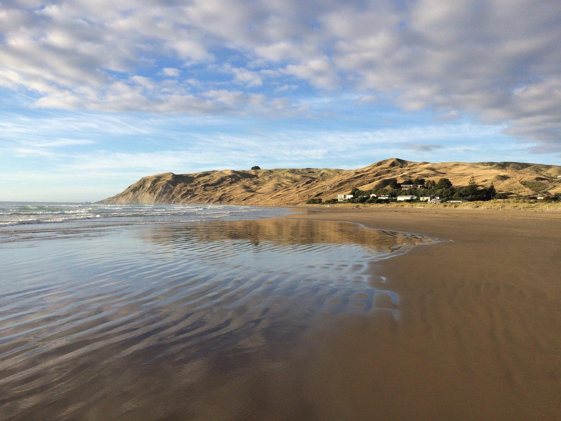 Praia de Te paerahi, em Porangahau. (Fonte: Trip Advisor/Divulgação)