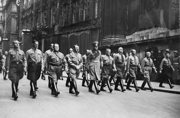 Os líderes nazistas causaram pânico e sofrimento a milhões de pessoas. (Fonte: GettyImages/ Reprodução)