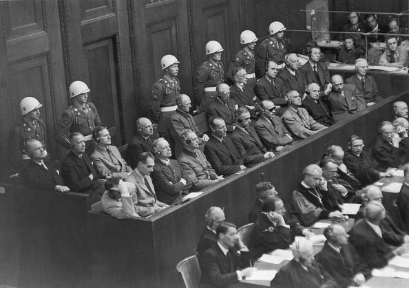 Nazistas nos bancos dos réus em Nuremberg. (Fonte: GettyImages/ Reprodução)