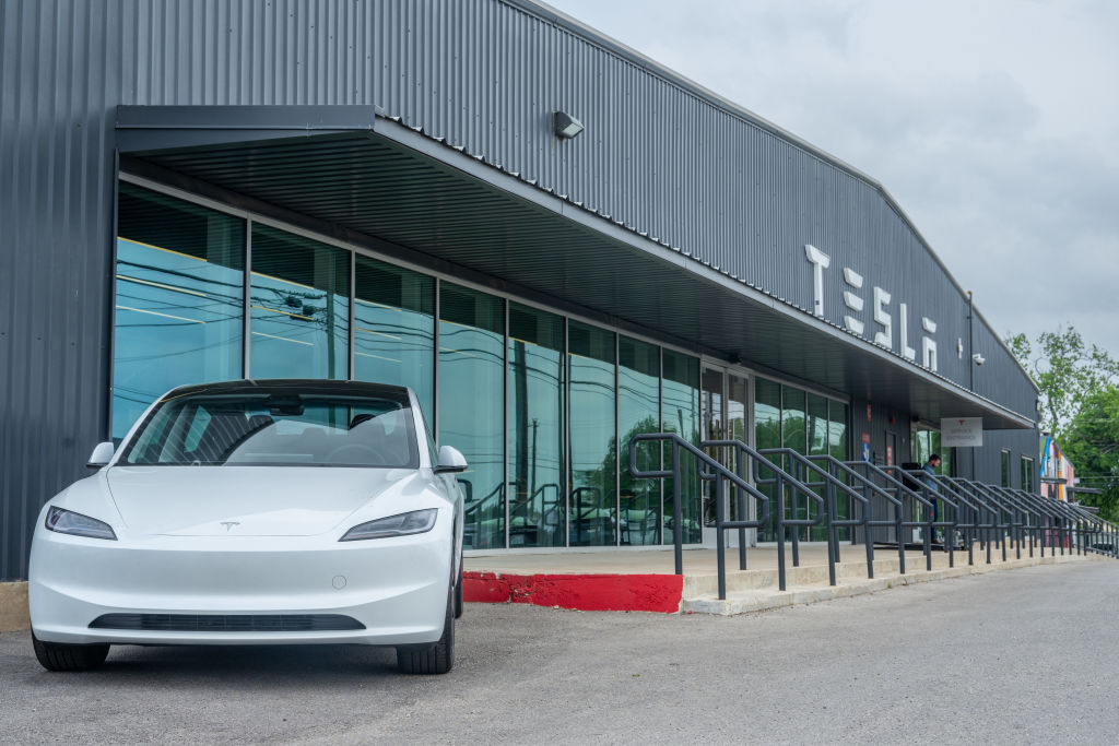 Carros da Tesla são os mais baratos para se manter por até 10 anos