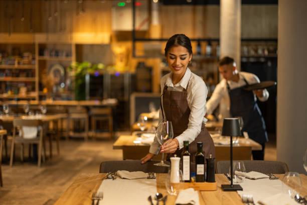 Germes estão espalhados por todas as superfícies de um restaurante, dizem microbiologistas. (Fonte: Getty Images)