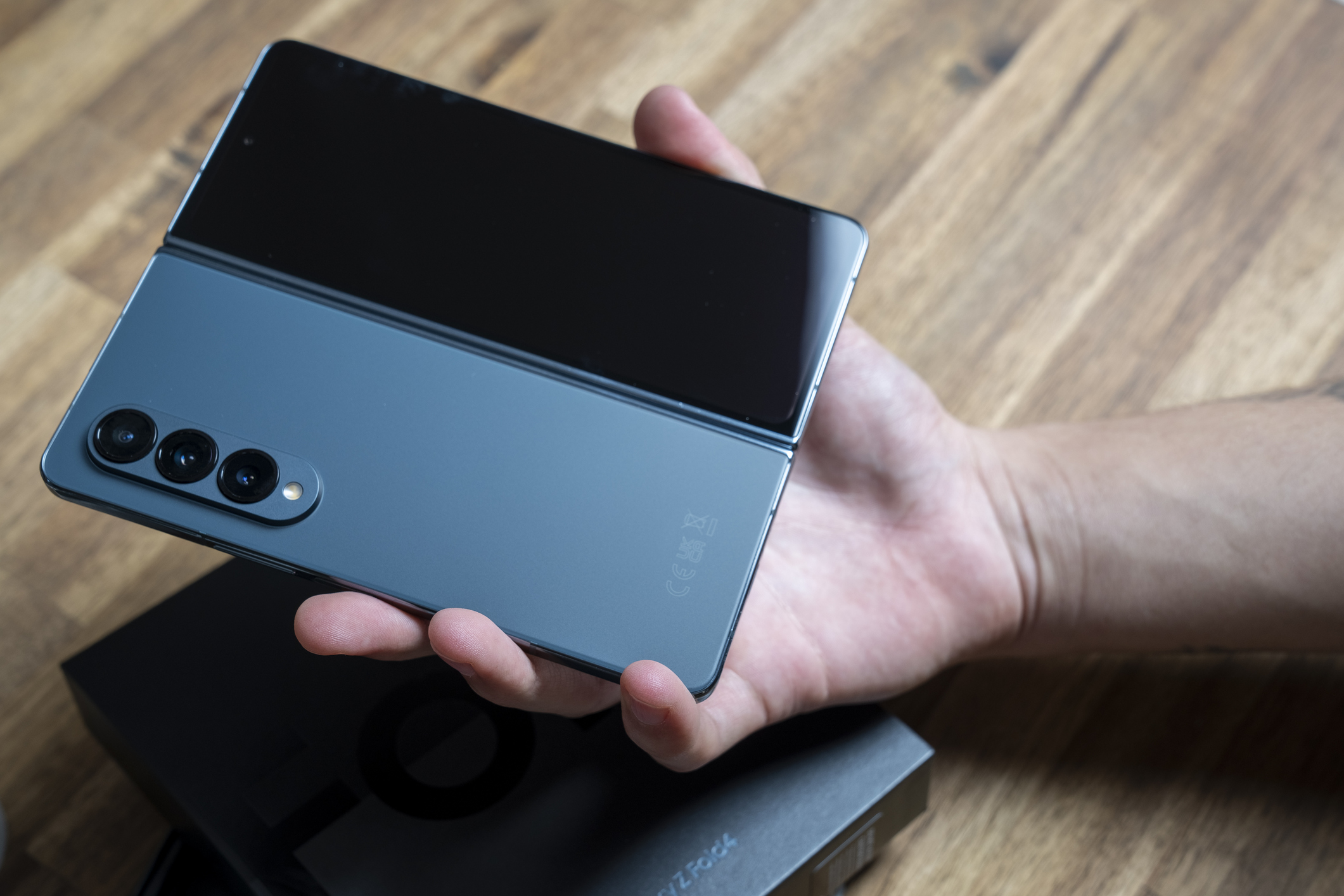 Galaxy Z Fold 6 Slim, com design mais fino, pode chegar em setembro, aponta rumor