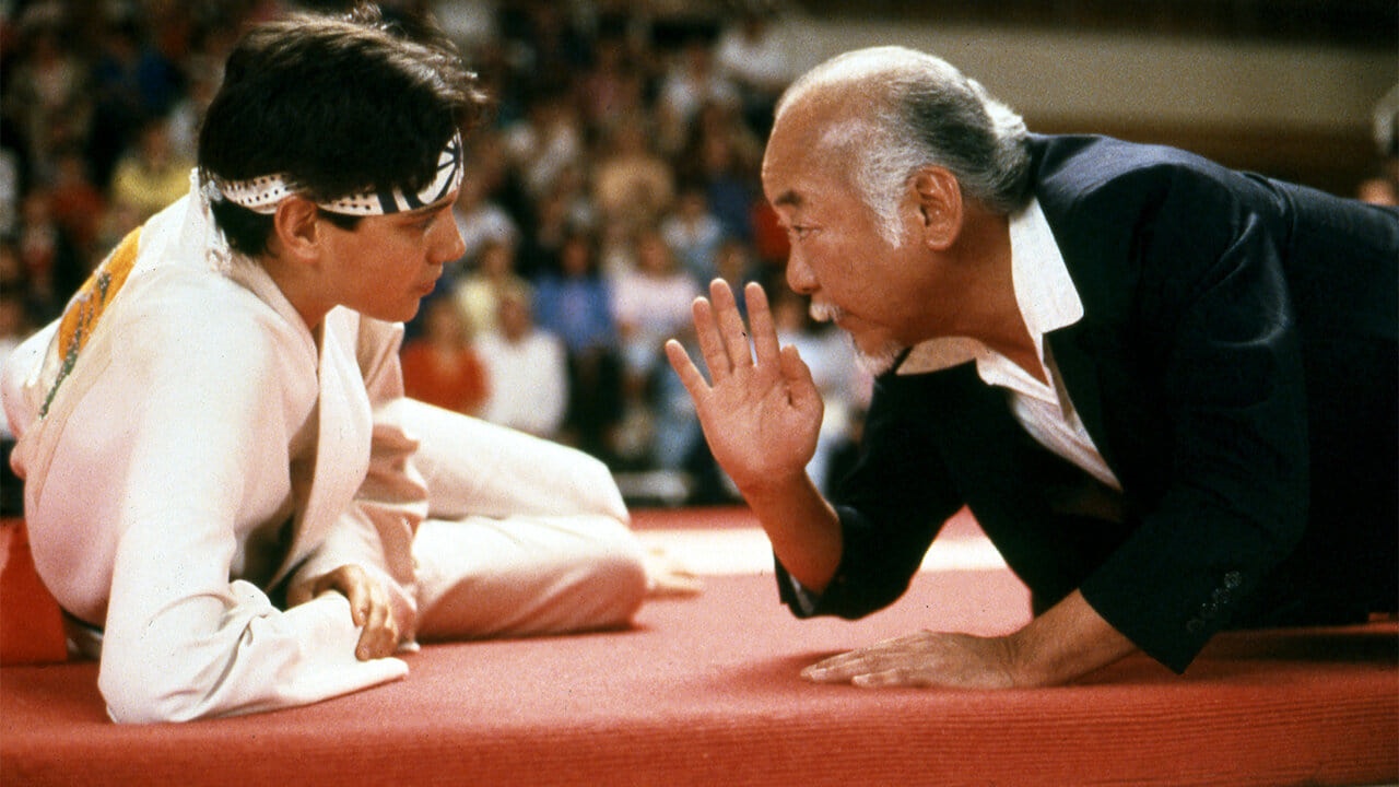 O Sr. Miyagi foi muito mais do que um mestre de karatê para o jovem Daniel Larusso