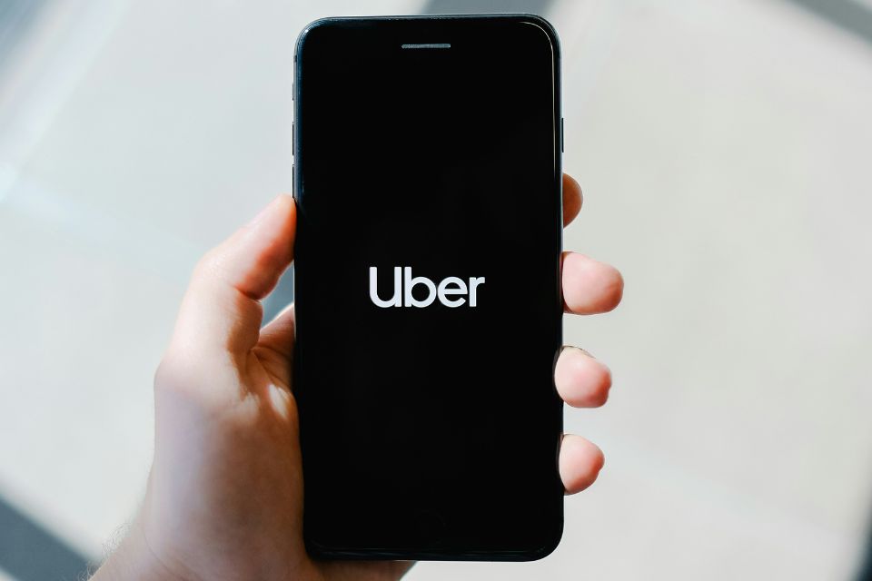 Como dividir a conta de uma corrida no Uber?