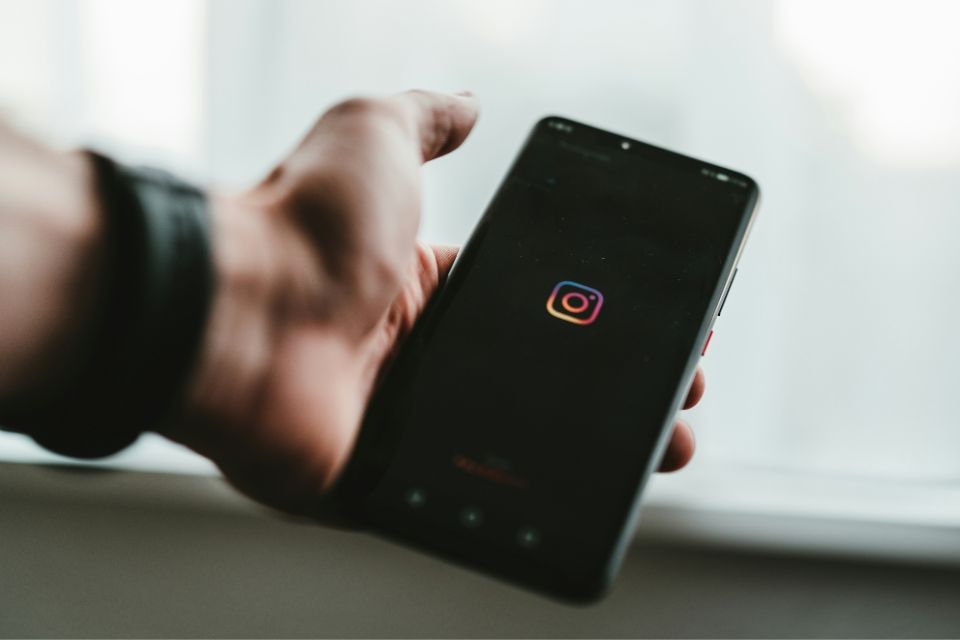 Como baixar fotos do Instagram, tanto do perfil quanto do feed?