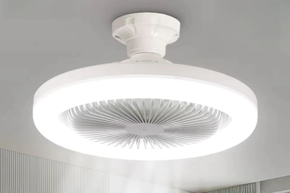 Ventilador ou UFO? Modelo com formato diferentão é sucesso na Shopee; veja!