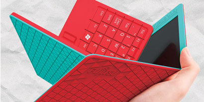 Imagem de: Conceito dobrável da Fujitsu pode ser usado como notebook, tablet ou e-book