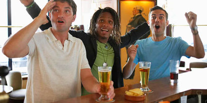 Imagem de: Big Brother Boteco: o bar que vigia o happy hour