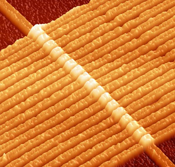 Memristores - Você nunca poderia vê-los se esta imagem não fosse ampliada em milhões de vezes