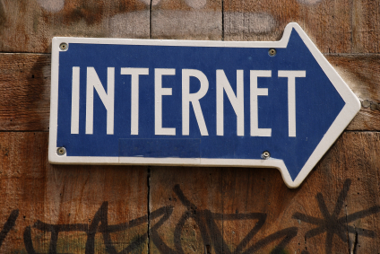 Todo cuidado é pouco em acessos públicos à internet.