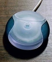 O mouse redondo da Apple não vingou O mouse redondo da Apple não vingou