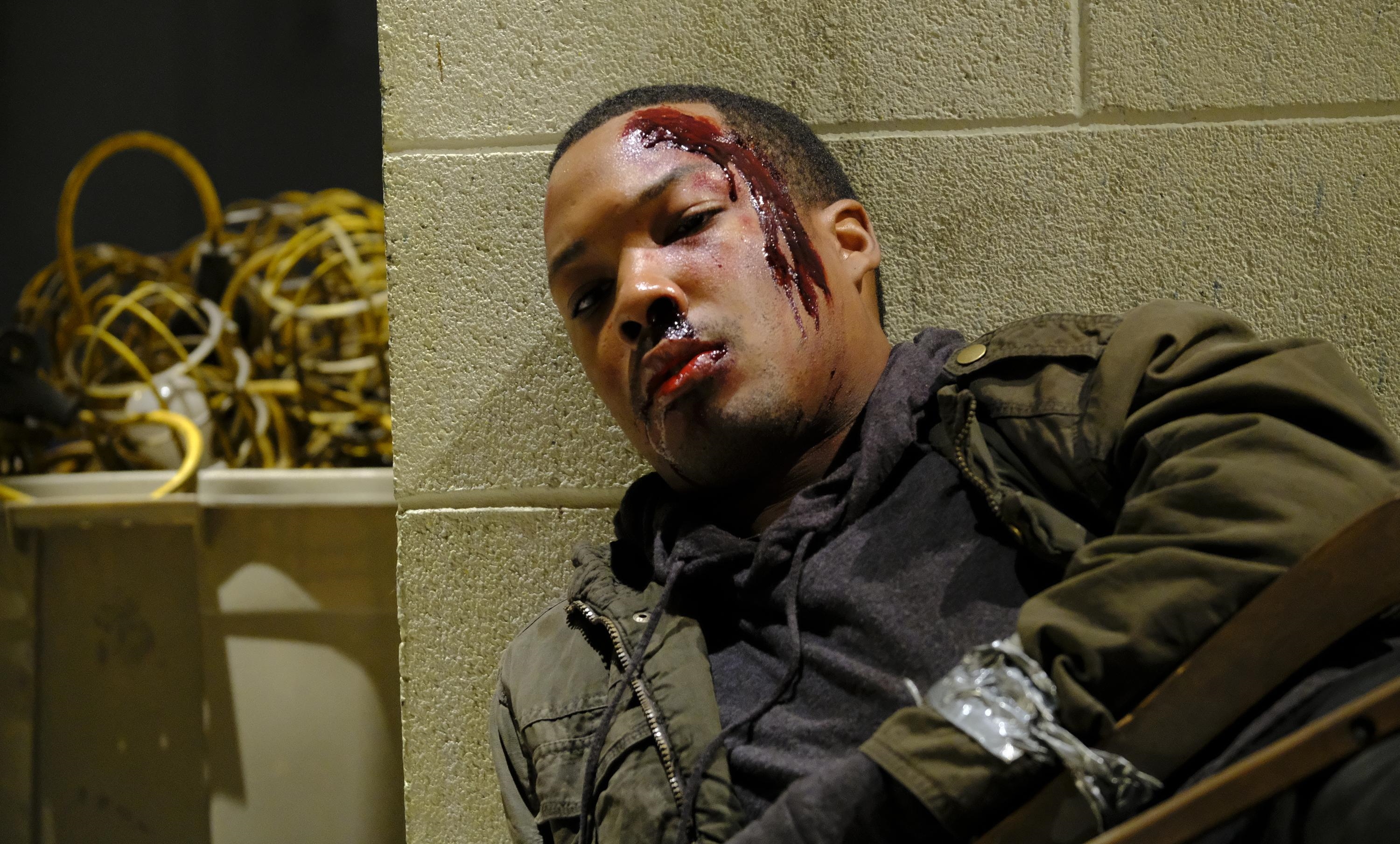 Imagem de: 24 Legacy: Donovan questiona técnicas de interrogatório no trailer do 8º episódio