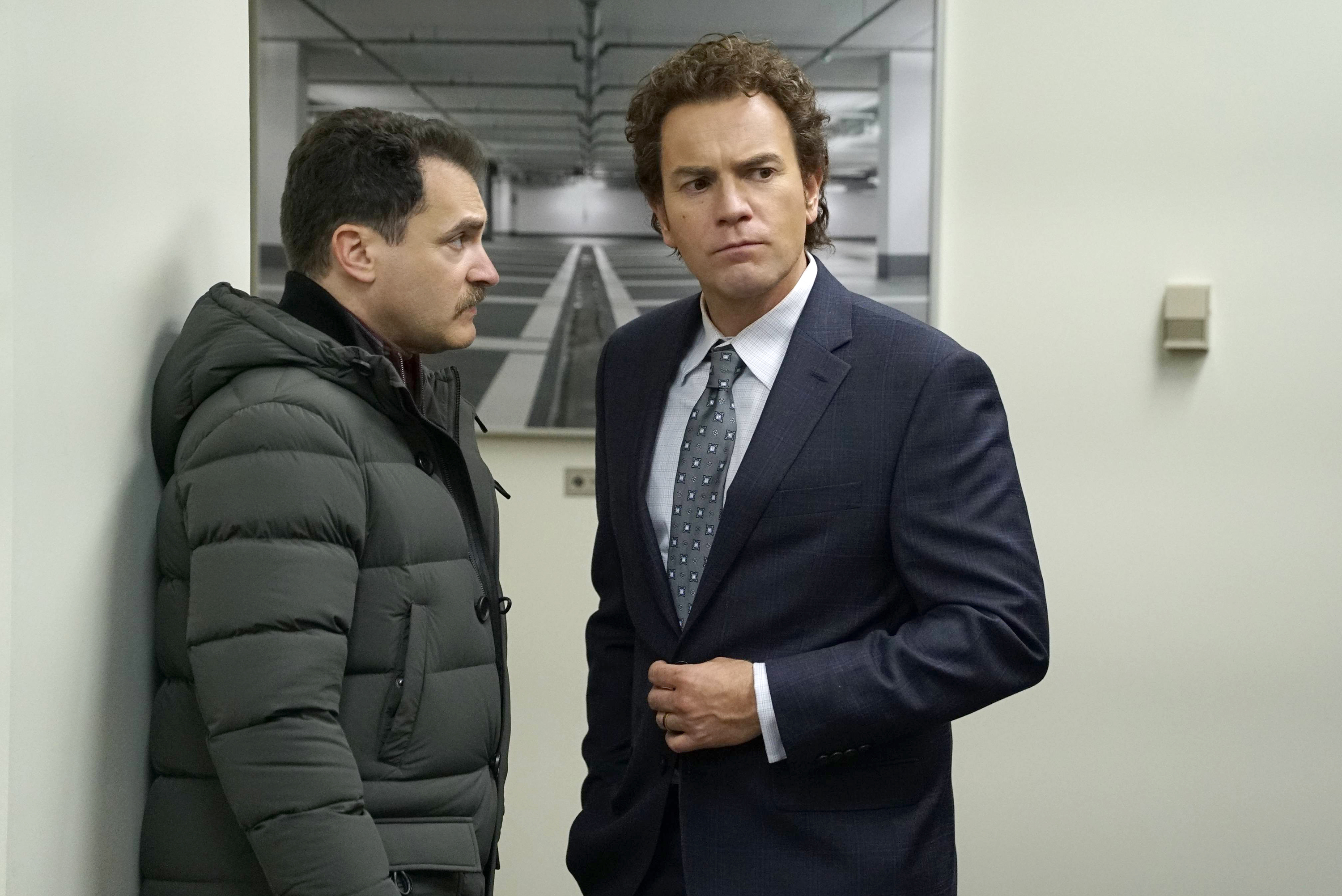 Imagem de: Fargo: Emmit assustado no trailer do episódio 3x08