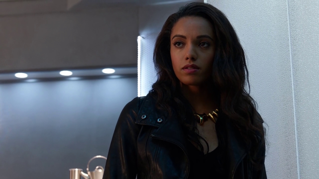 Imagem de: Legends of Tomorrow: personagem Amaya será parte regular da 3ª temporada