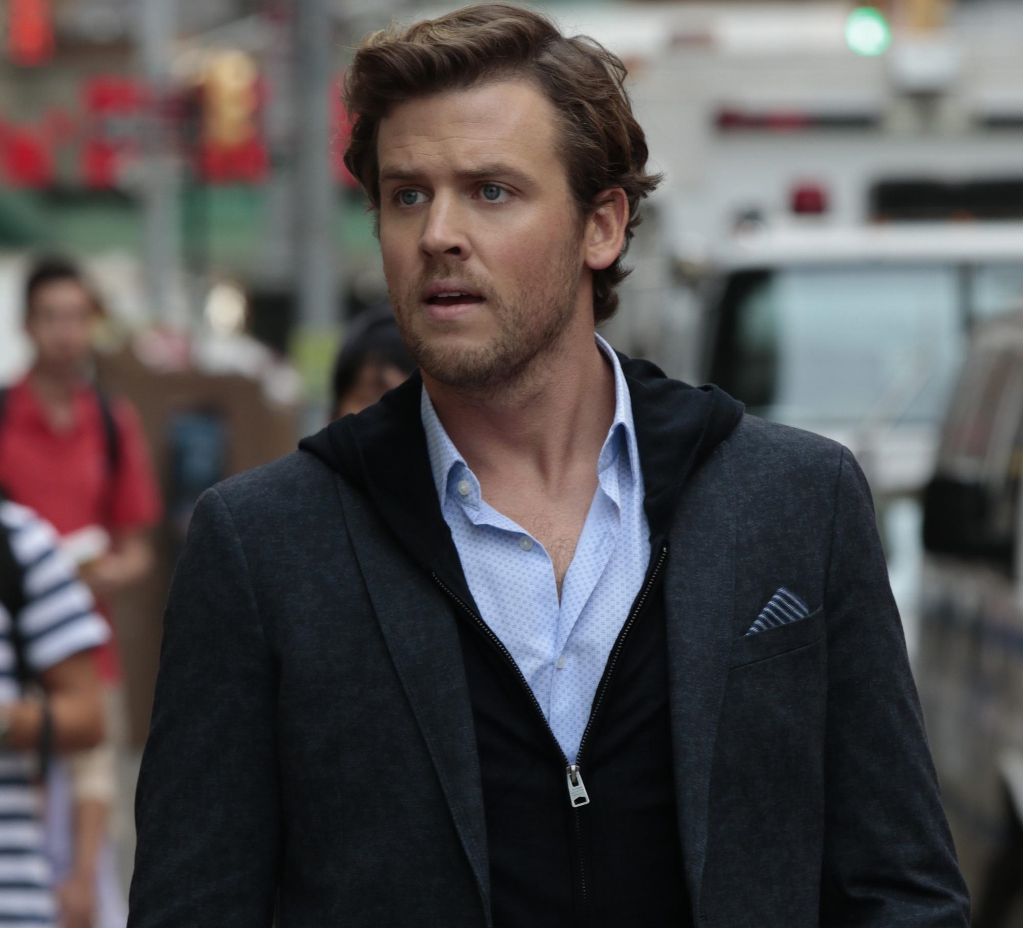 Imagem de: Deception: Cameron Black e a arte da enganação no trailer e sinopse do 2º episódio