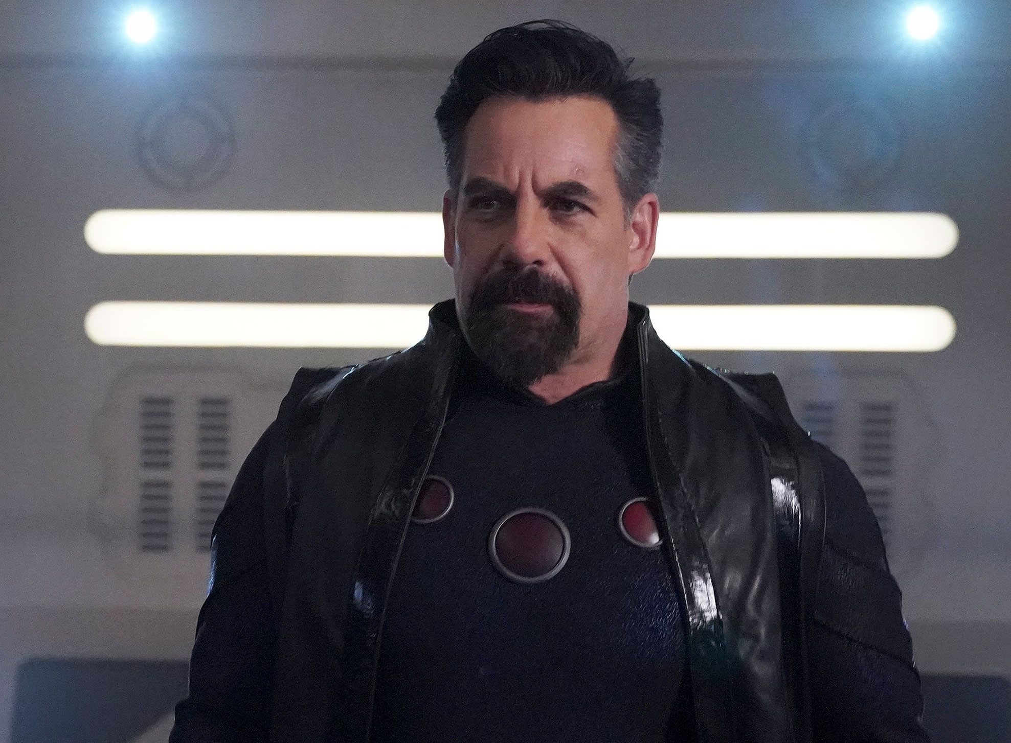 Imagem de: Agents of SHIELD: Graviton acredita ser o herói em cena da 5ª season finale