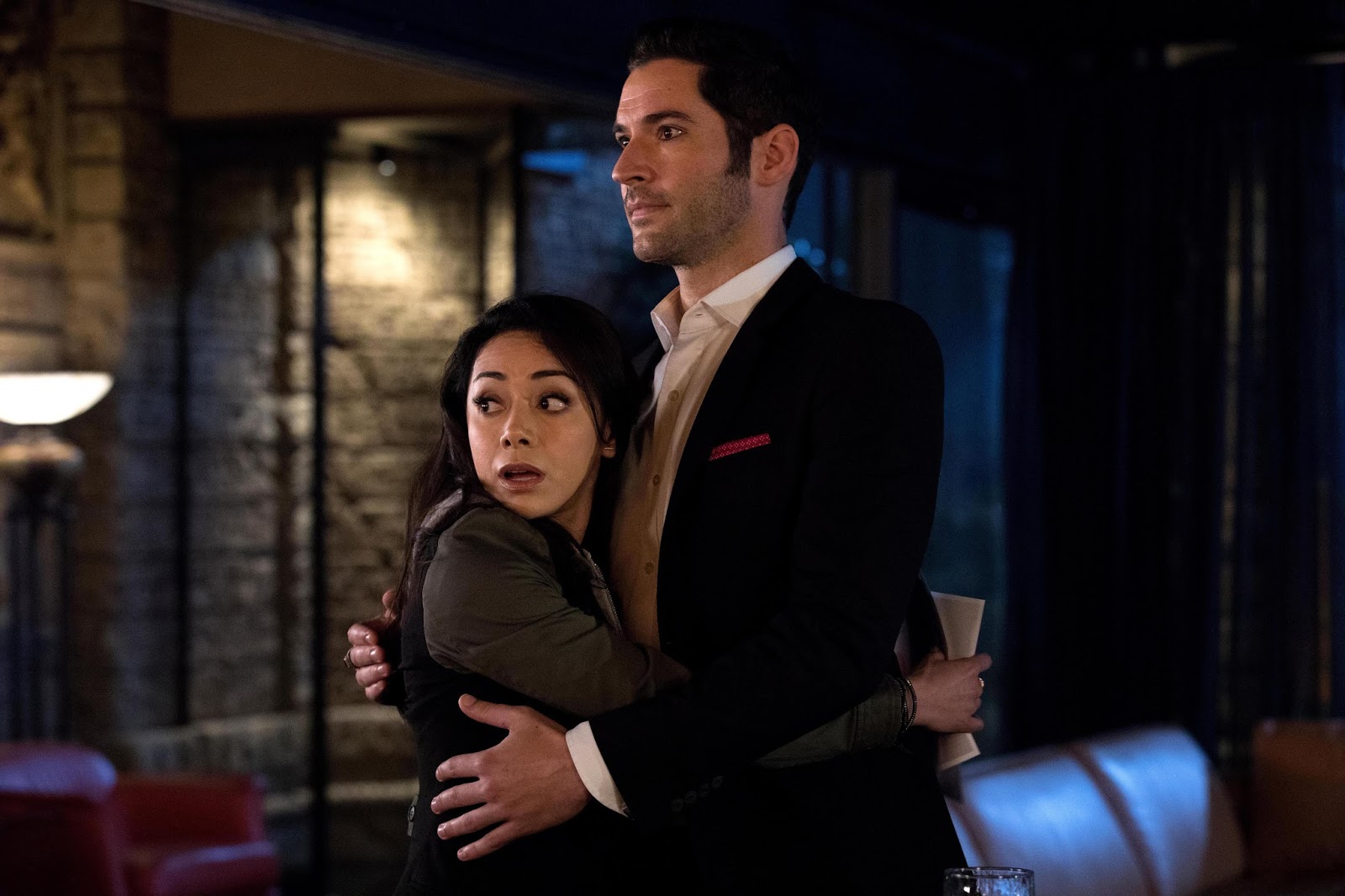 Imagem de: Lucifer: episódio novo dá dica sobre a reação de Chloe depois do choque da season finale!