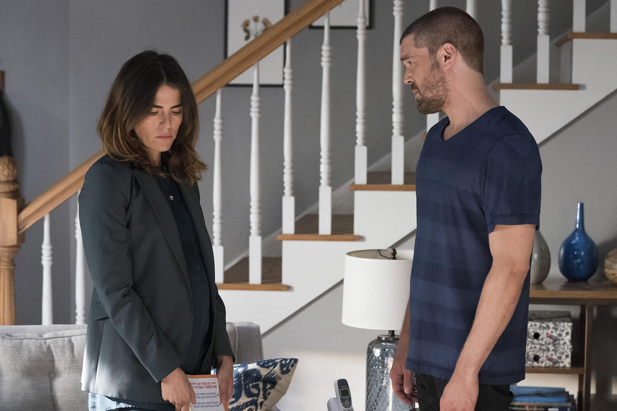 Imagem de: How to Get Away with Murder: Laurel e Frank formarão uma família na 5ª temporada?