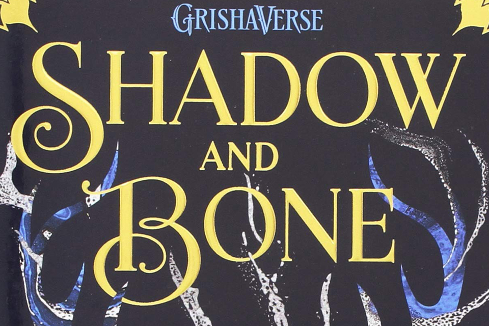 Imagem de: Sombra e Ossos: Netflix fará série inspirada nos livros de Leigh Bardugo