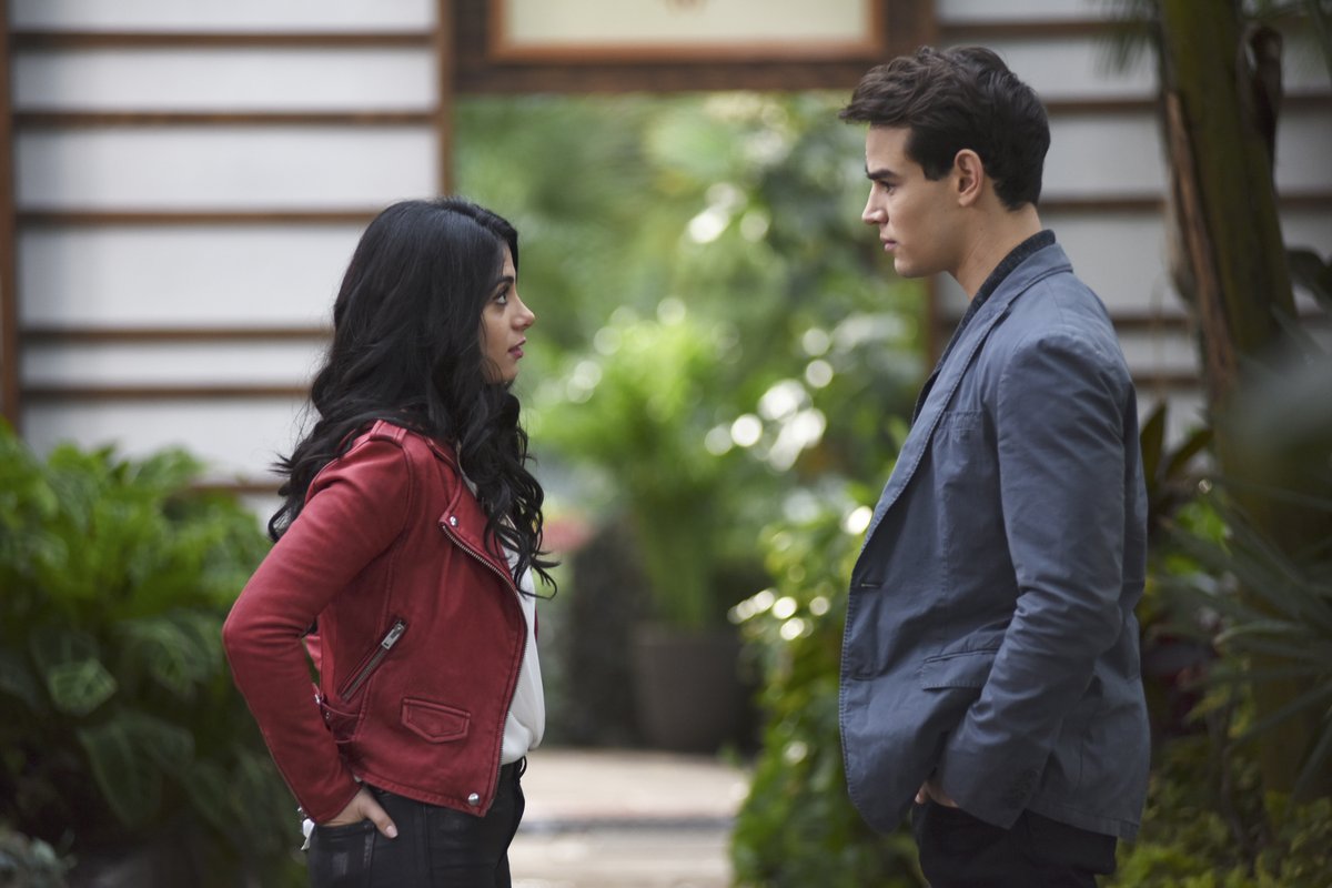 Imagem de: Shadowhunters: elenco promete novo romance e mudanças na reta final da série