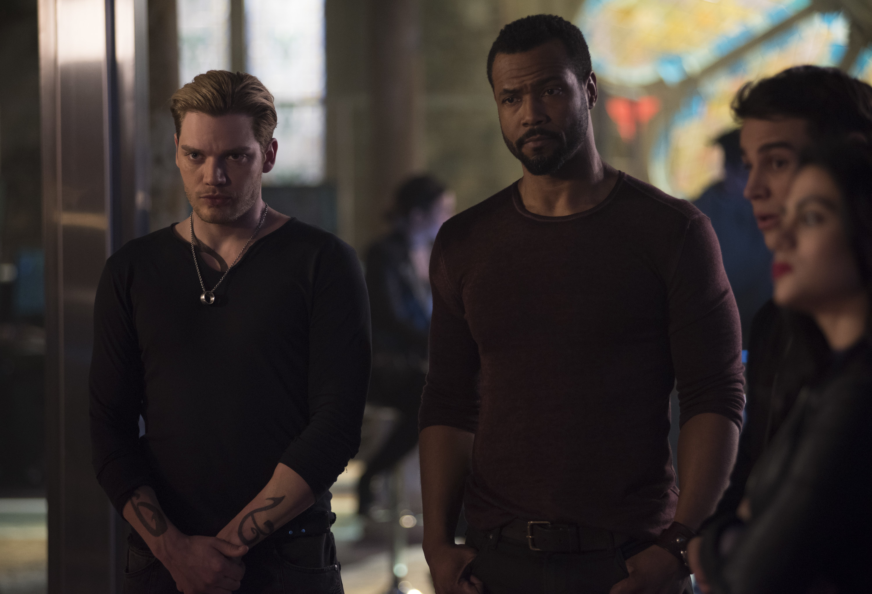 Imagem de: Shadowhunters: retorno e revelação em fotos e cenas do episódio 3x13
