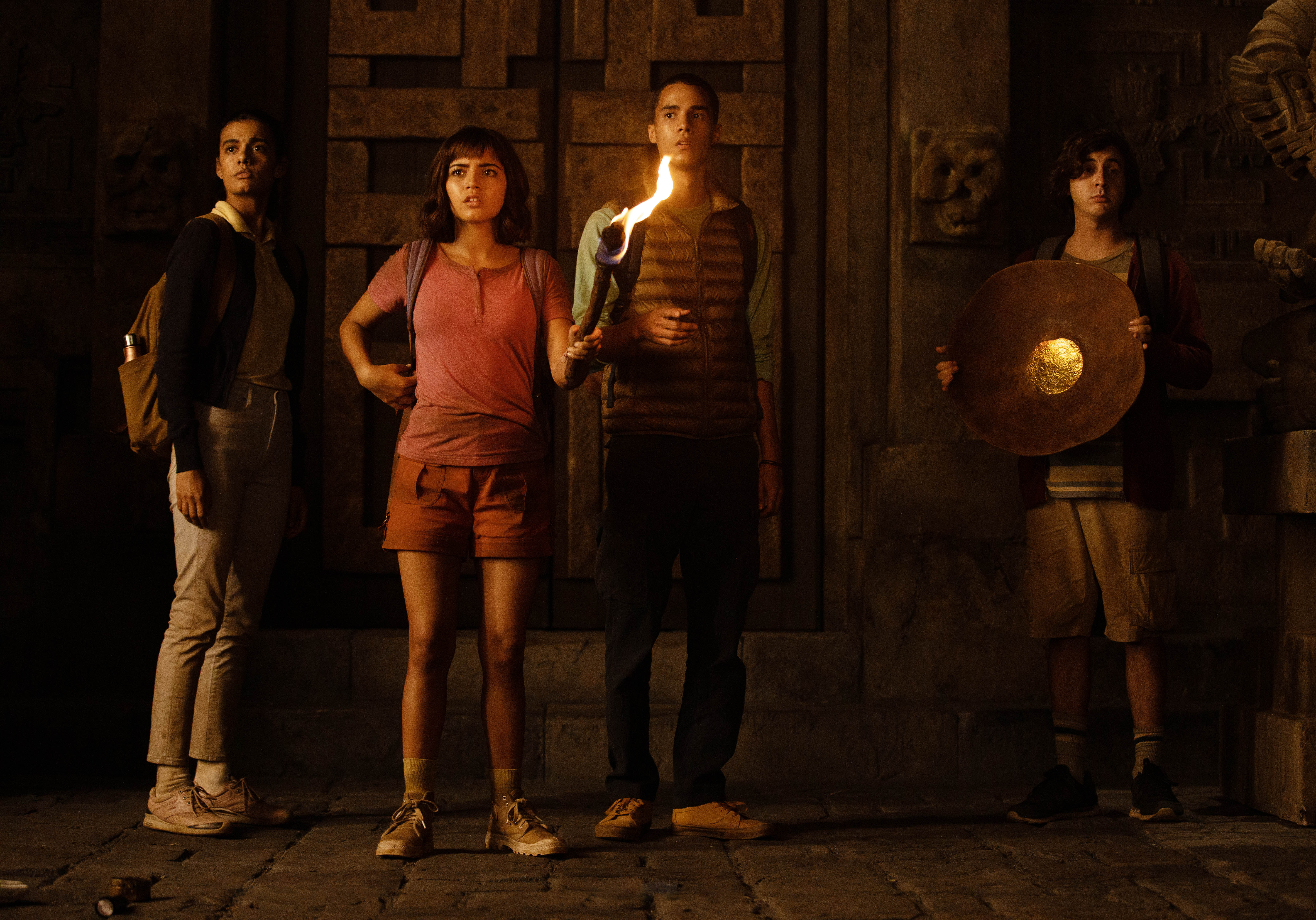 Imagem de: Dora e a Cidade Perdida: filme de Dora, a Aventureira ganha novo trailer, mas é adiado