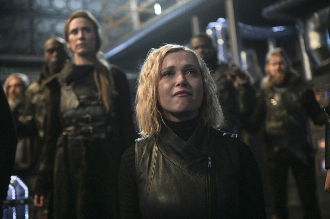 Imagem de: The 100: sacríficos e sangue derramado na season finale da 6ª temporada (trailer e fotos)