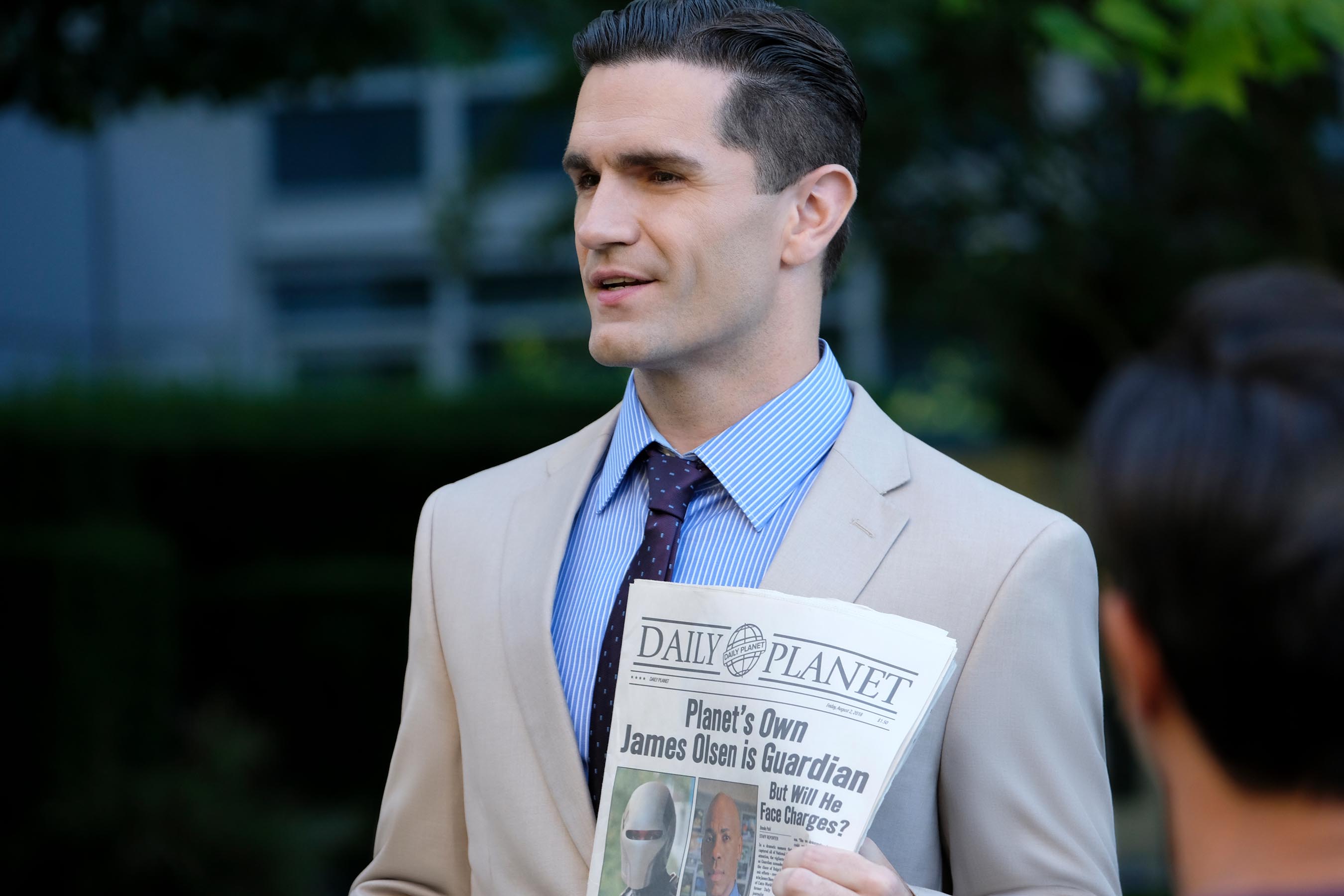 Imagem de: Riverdale escala vilão de Supergirl para a 4ª temporada