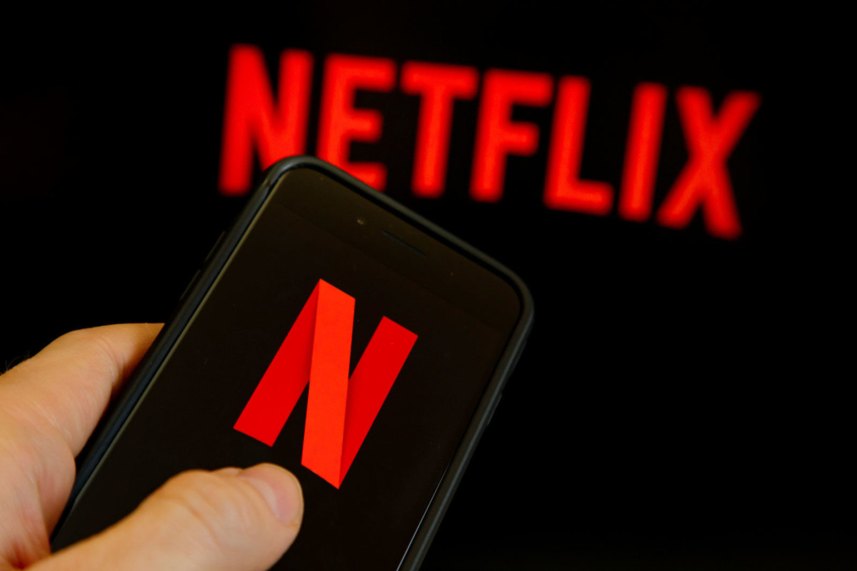 Imagem de: Agenda Netflix: GLOW, Sintonia e mais 11 filmes e séries chegam ao streaming