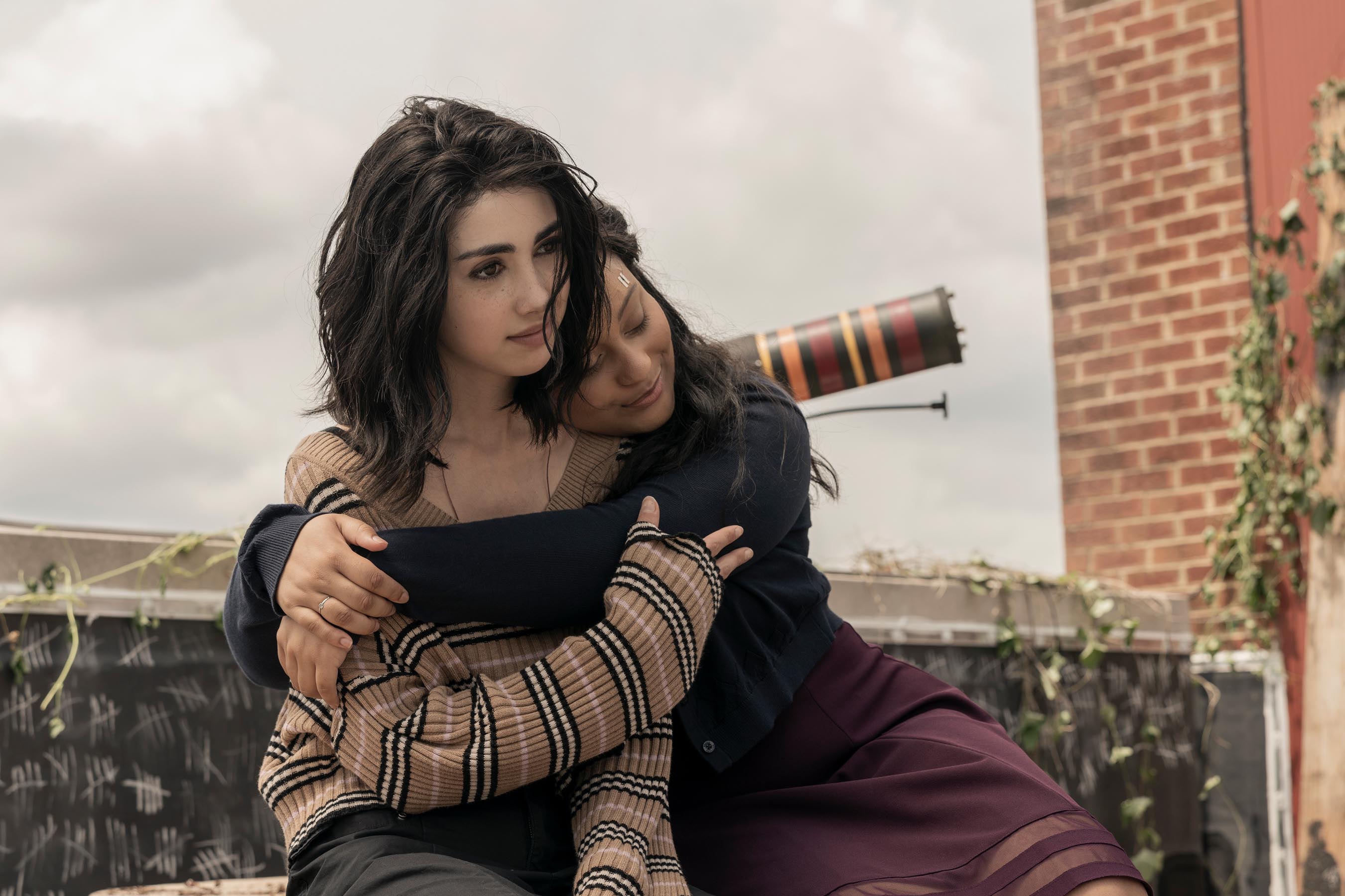 Imagem de: The Walking Dead: primeiras fotos do spin-off apresentam jovens protagonistas