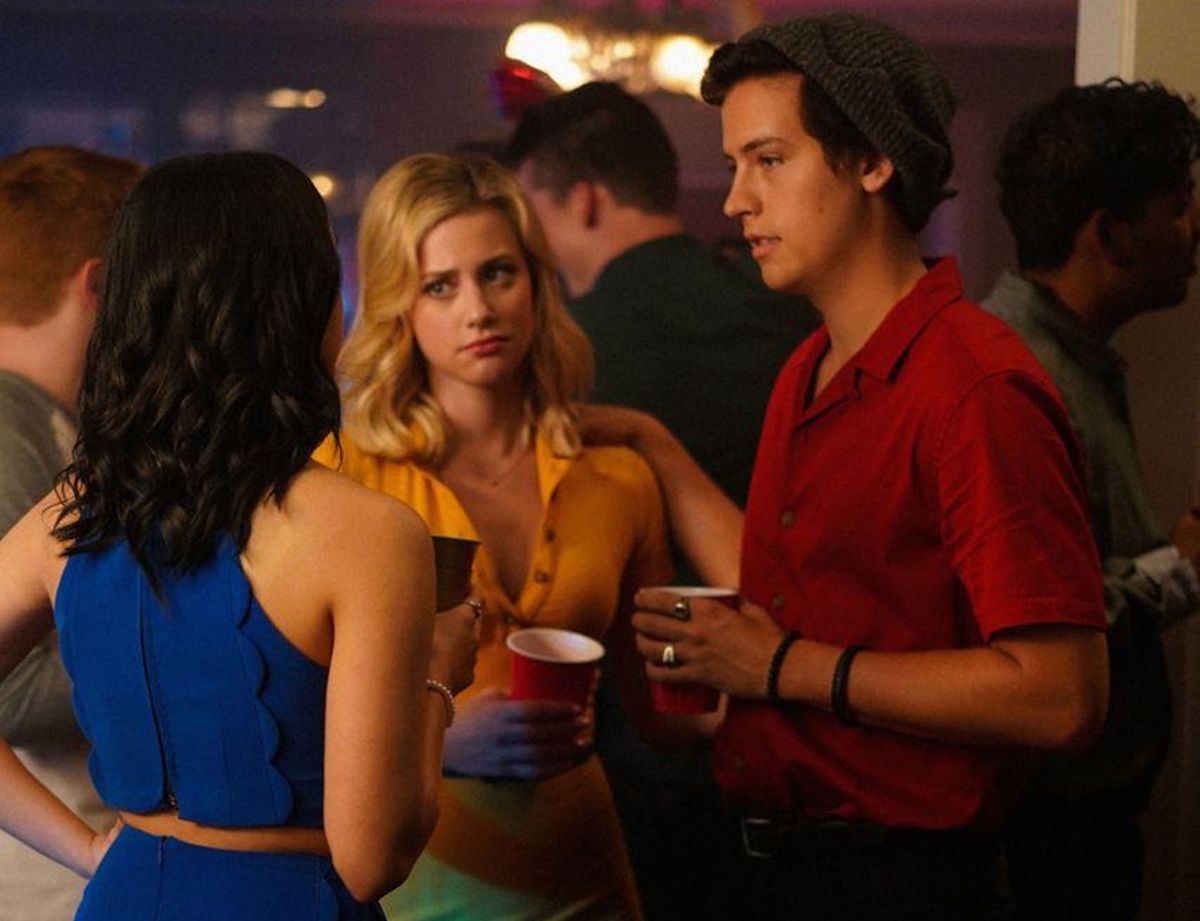 Riverdale Volta S Aulas E Pega O No Epis Dio X Trailer E Fotos Minha S Rie