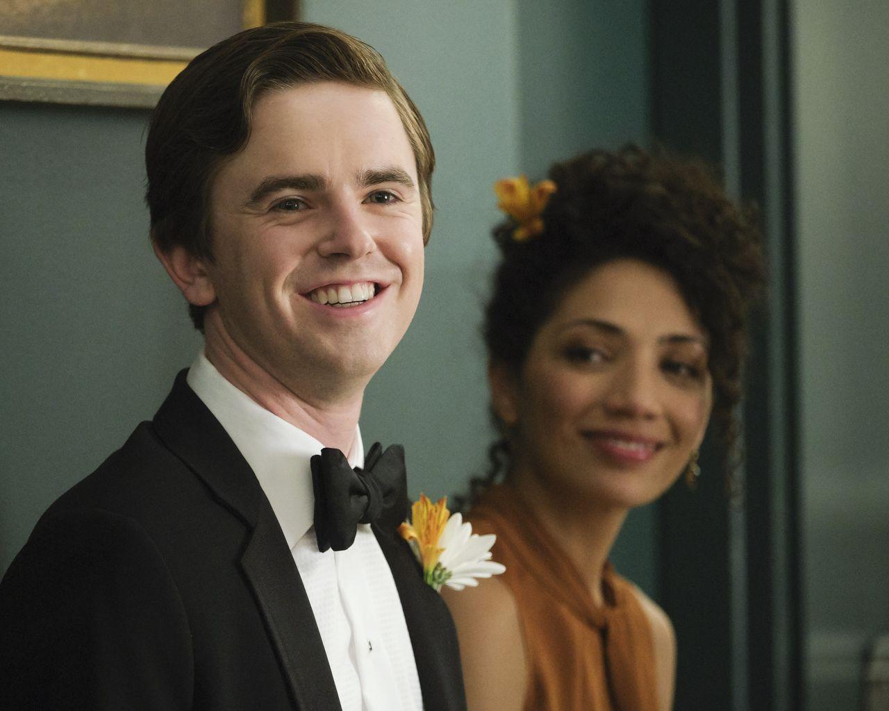 Imagem de: The Good Doctor: teoria da conspiração e casamento no episódio 3x04 (trailer e fotos)