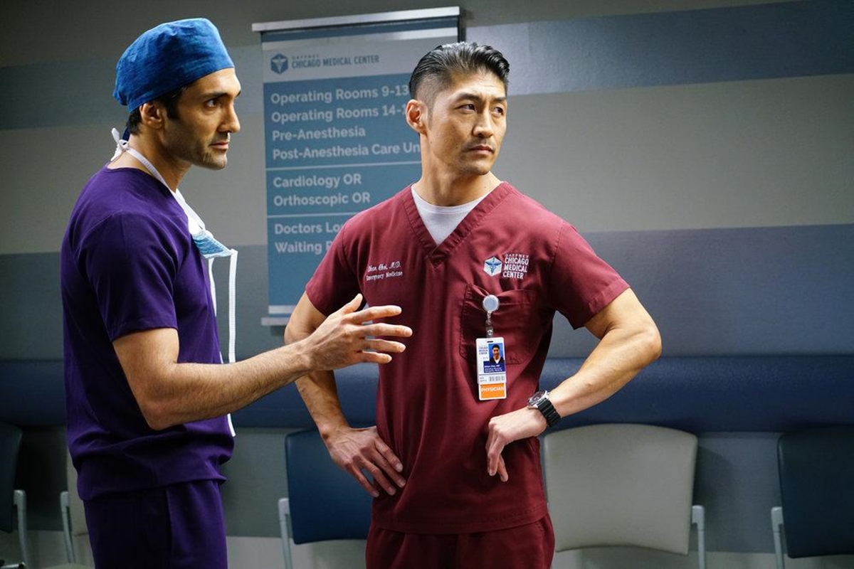 Imagem de: Chicago Med: episódio 5x07 tem paciente vampiro? (trailer e fotos)