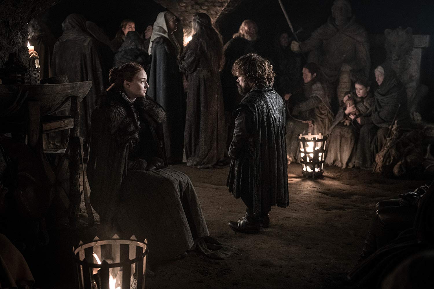 Imagem de: Game of Thrones: cena deletada mostra momento heroico de Sansa e Tyrion nas criptas