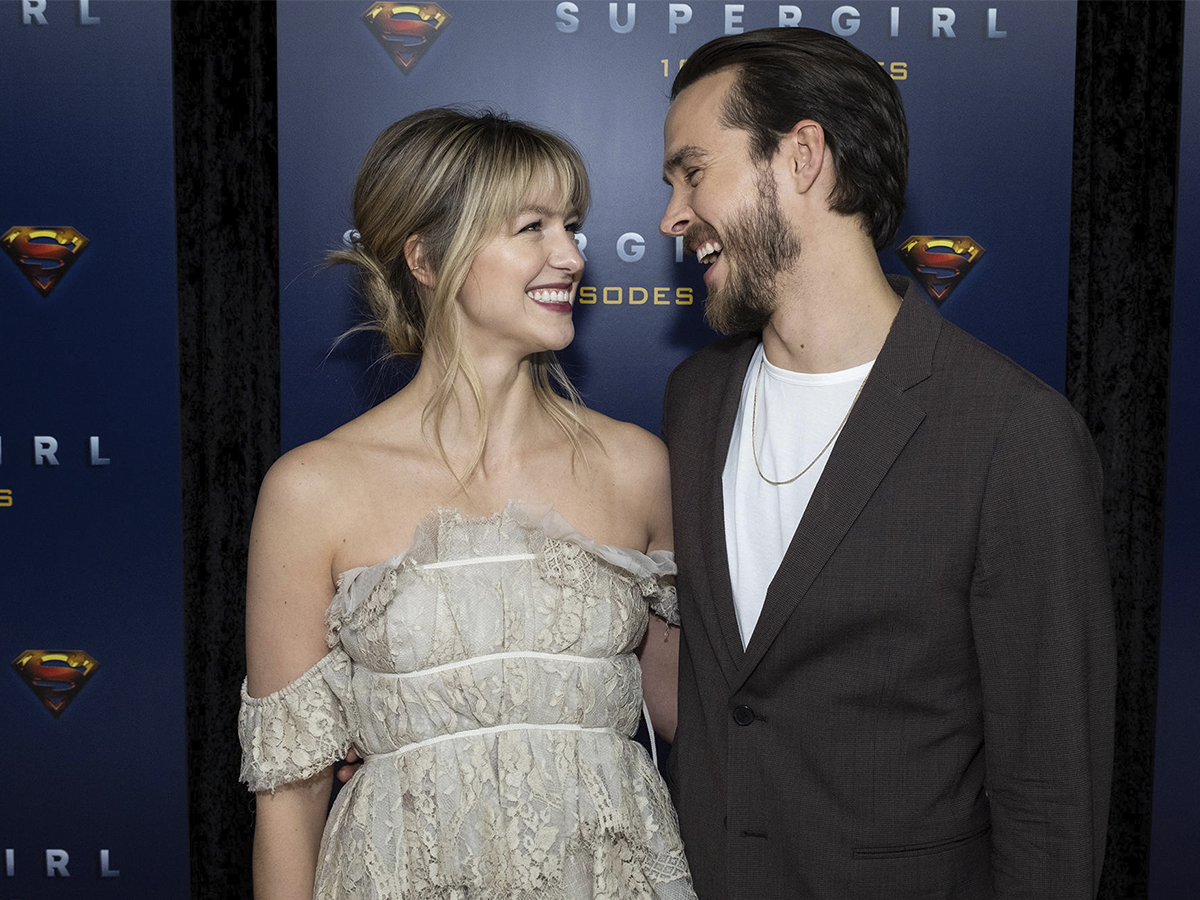 Imagem de: Família Supergirl: Melissa Benoist e Chris Wood anunciam gravidez