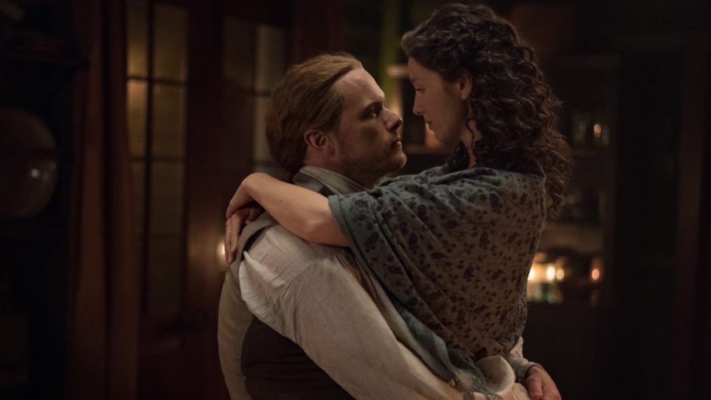 Imagem de: Outlander: preview mostra Frasers seguindo a vida sem Murtagh