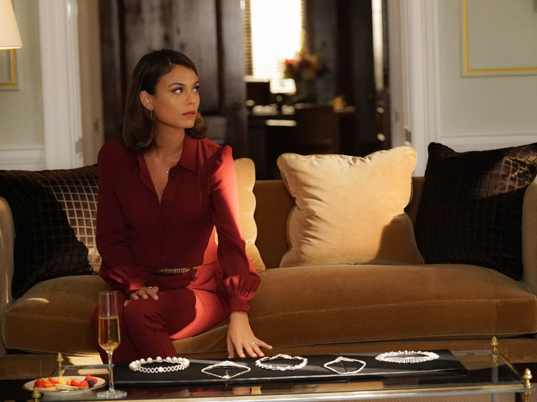 Imagem de: Dynasty: Nathalie Kelley comenta sua saída da série
