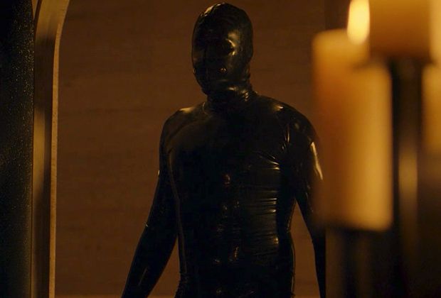 Imagem de: American Horror Story: Ryan Murphy sugere a volta do Rubber Man
