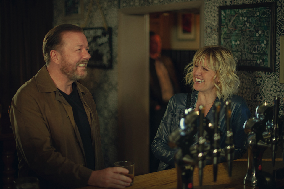 Imagem de: Netflix renova After Life, de Ricky Gervais, para a 3ª temporada