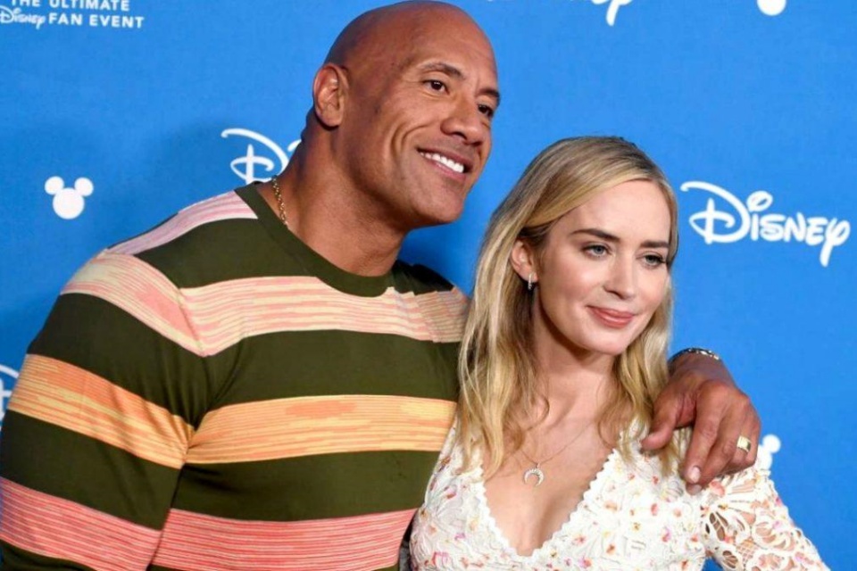 Imagem de: Ball and Chain: filme sobre heróis reúne Dwayne Johnson e Emily Blunt