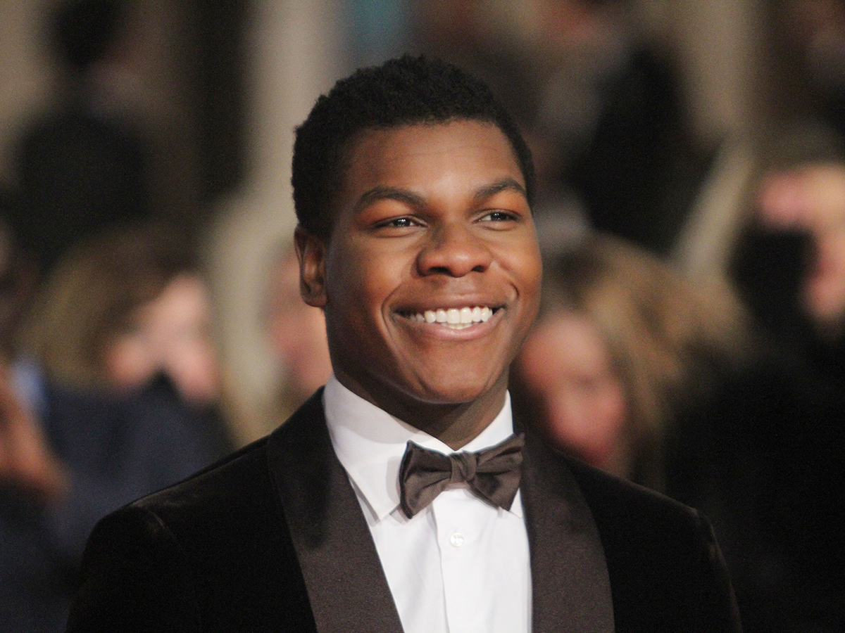 Imagem de: John Boyega se empolga com a 4ª temporada de Attack on Titan