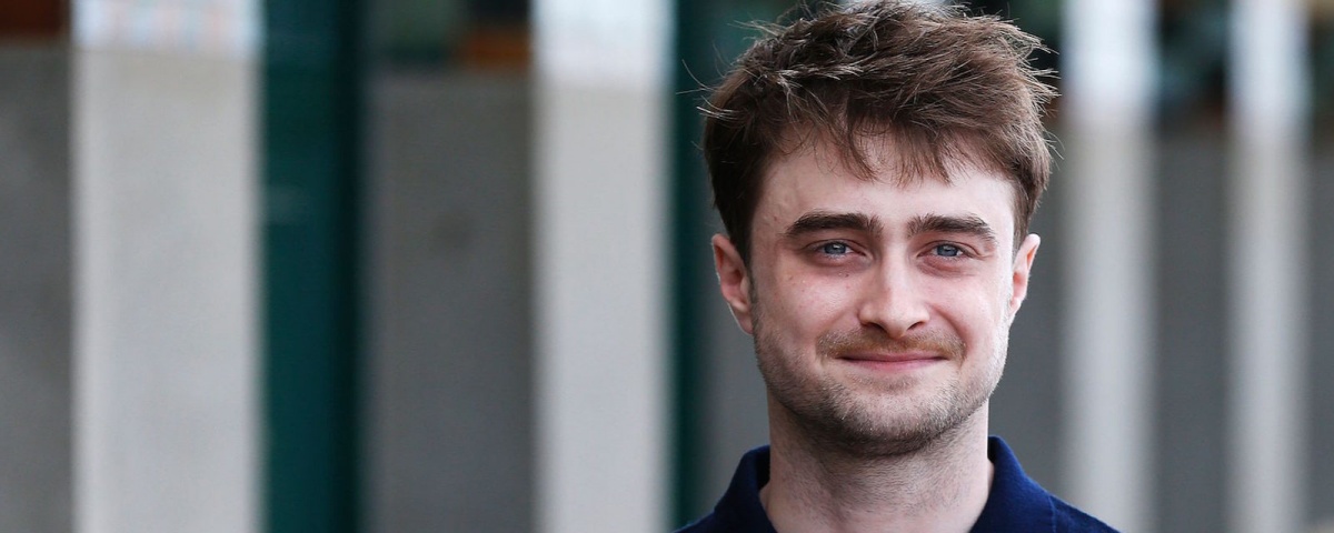 Imagem de: Daniel Radcliffe rebate comentários transfóbicos de J.K. Rowling