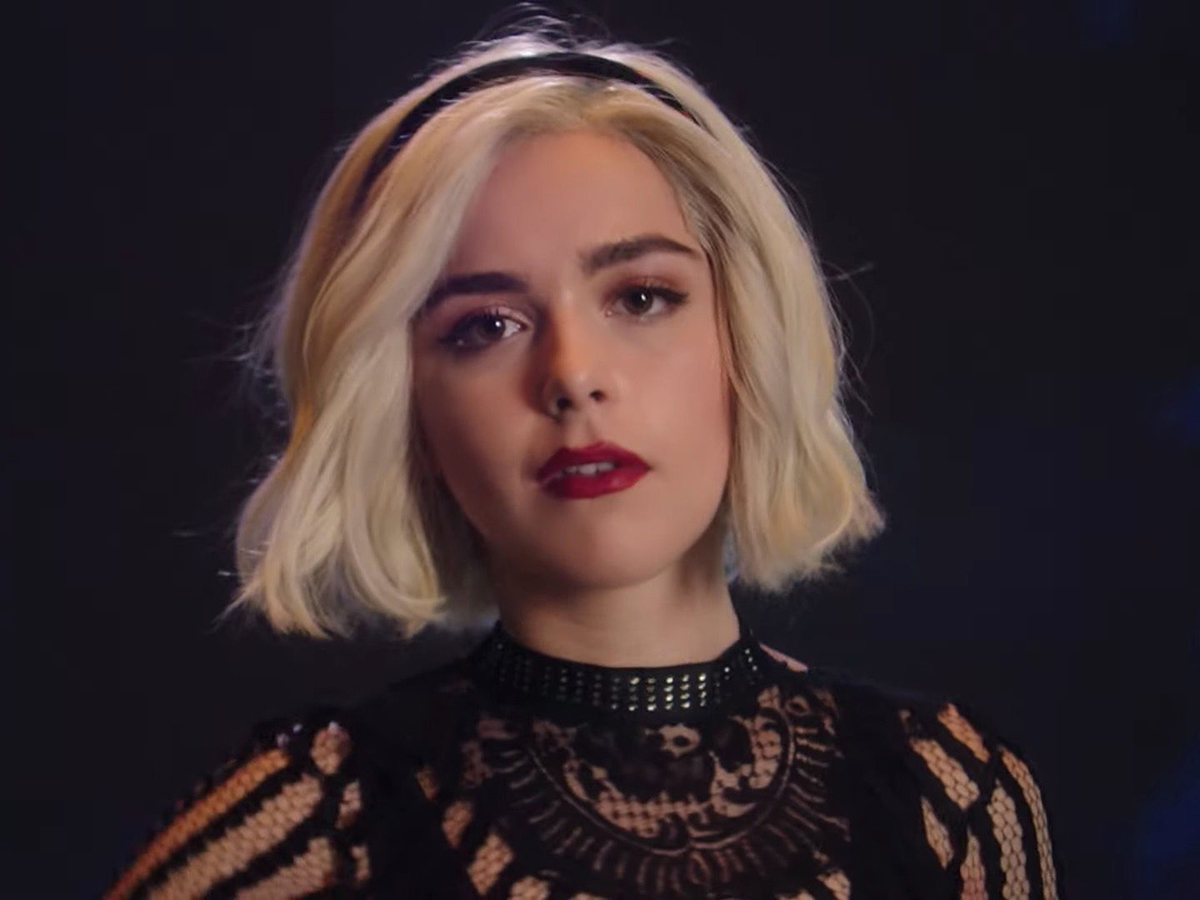 Imagem de: 5ª temporada de O Mundo Sombrio de Sabrina teria crossover com Riverdale