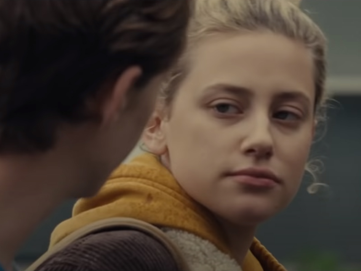 Imagem de: Chemical Hearts: veja trailer de novo filme de Lili Reinhart, de Riverdale